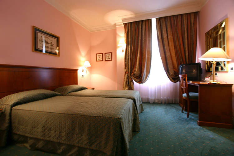 italy hotel rome