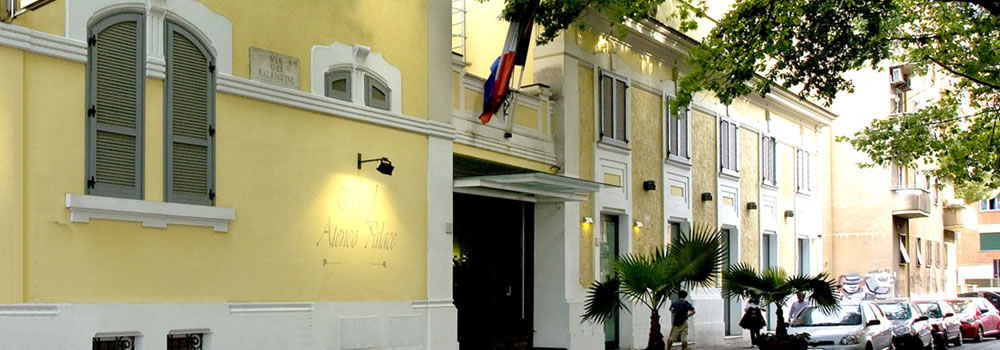 Hotel Roma con giardino, Albergo con terrazza a Roma<